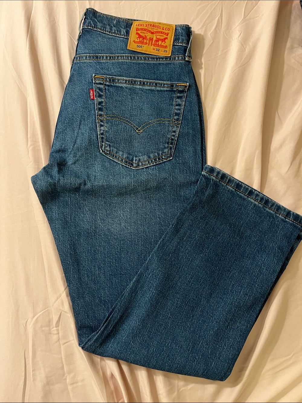 New Men’s Levi’s 505 Regular Stretch